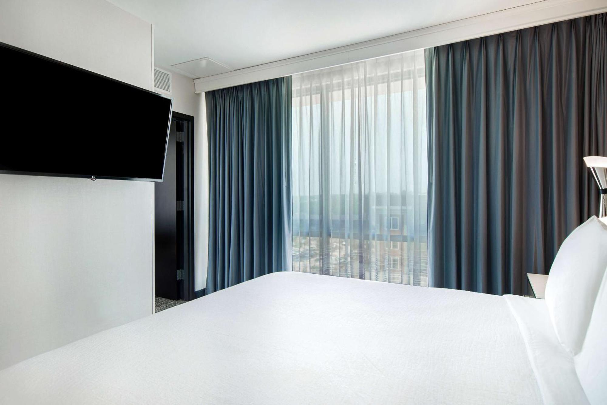 Embassy Suites By Hilton Alpharetta Halcyon Εξωτερικό φωτογραφία