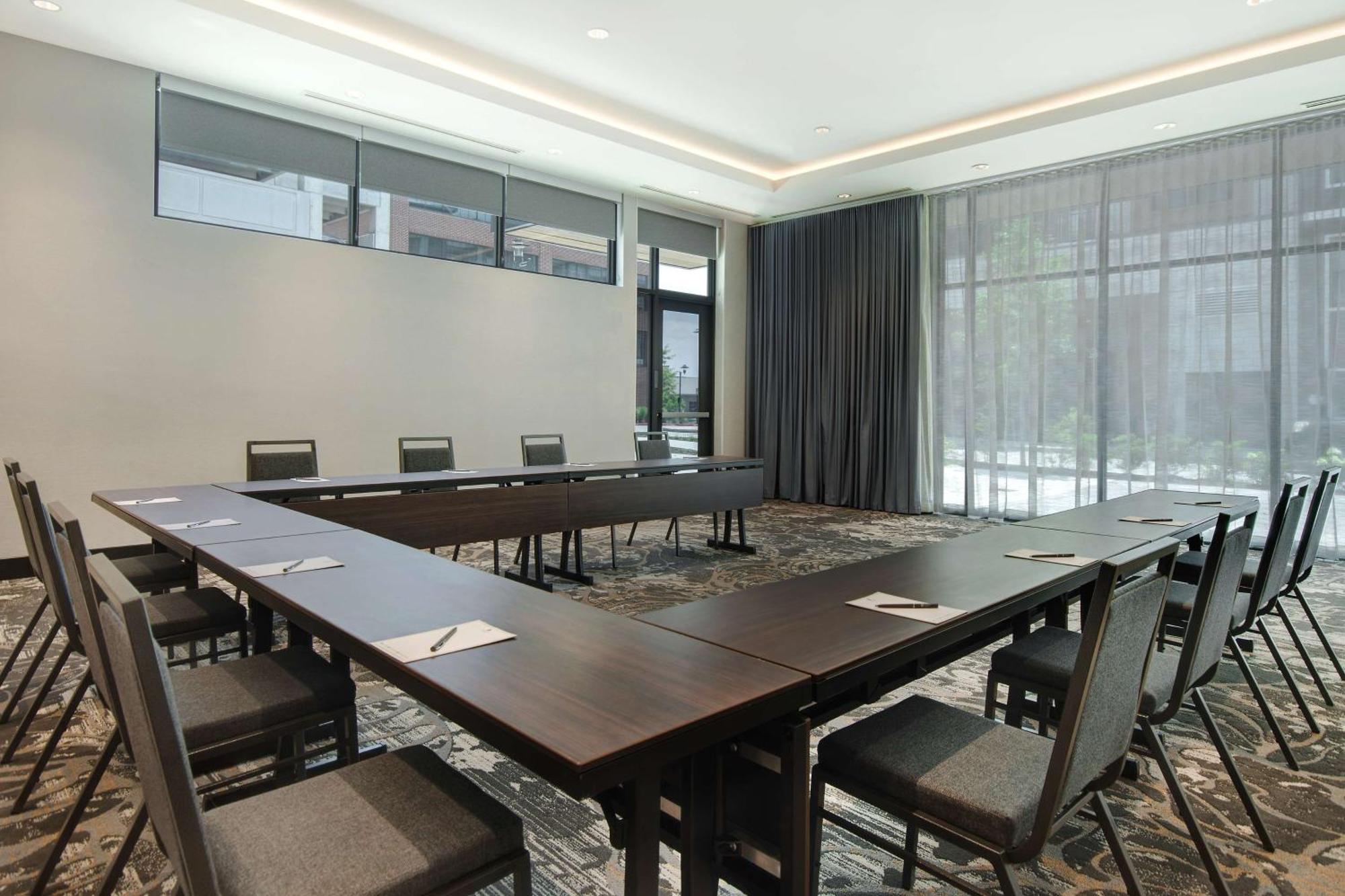 Embassy Suites By Hilton Alpharetta Halcyon Εξωτερικό φωτογραφία