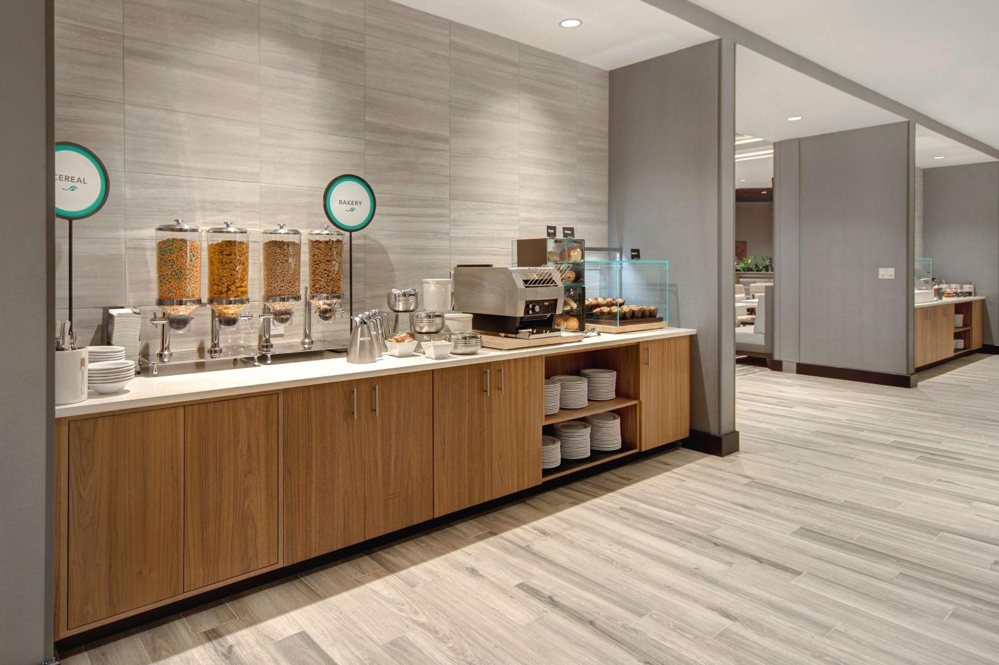 Embassy Suites By Hilton Alpharetta Halcyon Εξωτερικό φωτογραφία